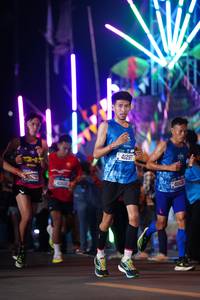 BIB: 101, 41297, 4062
                            <button type="button" onclick="openModal(20240149)" class="btn btn-primary btn-sm float-right btn-popup" data-toggle="modal" data-target=".modal-high-quality">
                        <i class="fas fa-shopping-cart"></i> Add to Cart
                    </button>
                                            <button type="button" onclick="isThisMe(20240149, true)" class="btn btn-success btn-sm float-right btn-popup btn-isme hidden" data-toggle="tooltip" data-placement="bottom" title="นี่คือรูปของคุณใช่ไหม คลิกที่นี่เพื่อเอาเข้าอัลบั้ม">
                        <i class="fas fa-plus"></i> Add to album
                    </button>
                    <button type="button" onclick="isThisMe(20240149, false)" class="btn btn-warning btn-sm float-right btn-popup btn-isnotme hidden">
                        <i class="fas fa-ban"></i> Remove from album
                    </button>